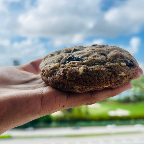 Organic dark chocolate chip cookies by Chef Jhojhy — Miami artisan bakery